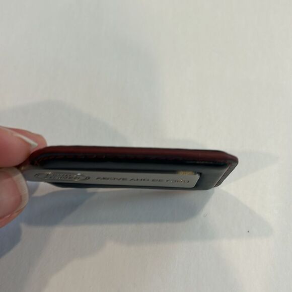 NWOT Land Rover Above And Beyond Leather Key Chain - Picture 4 of 6